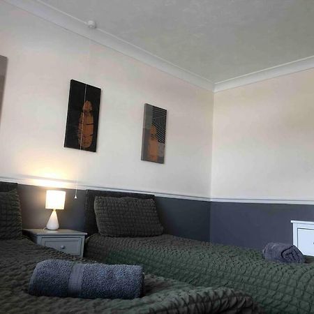 29 Comfort House 2 Bedroom Townhouse With Parking Scunthorpe Dış mekan fotoğraf